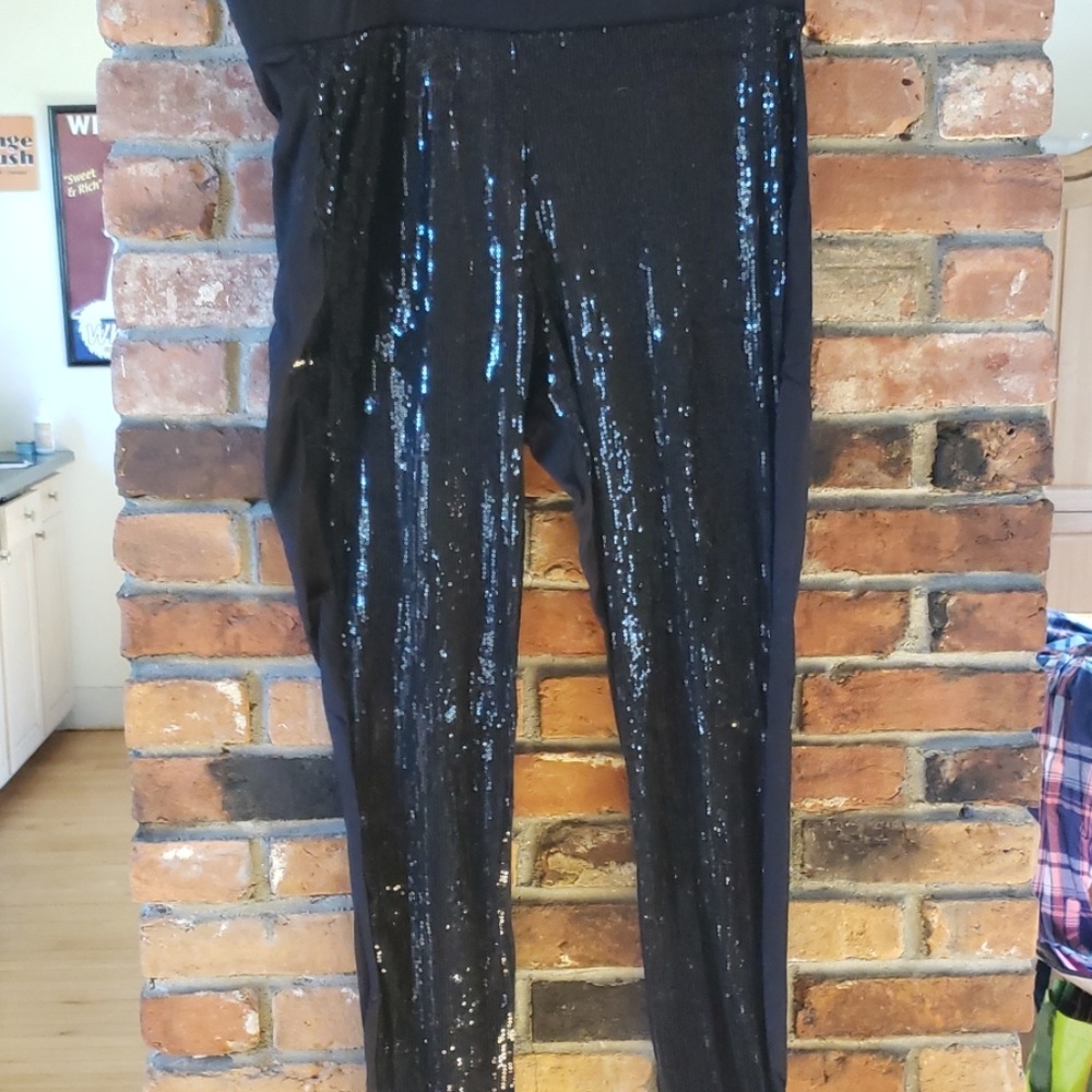 Black sequined Torrid Leggings